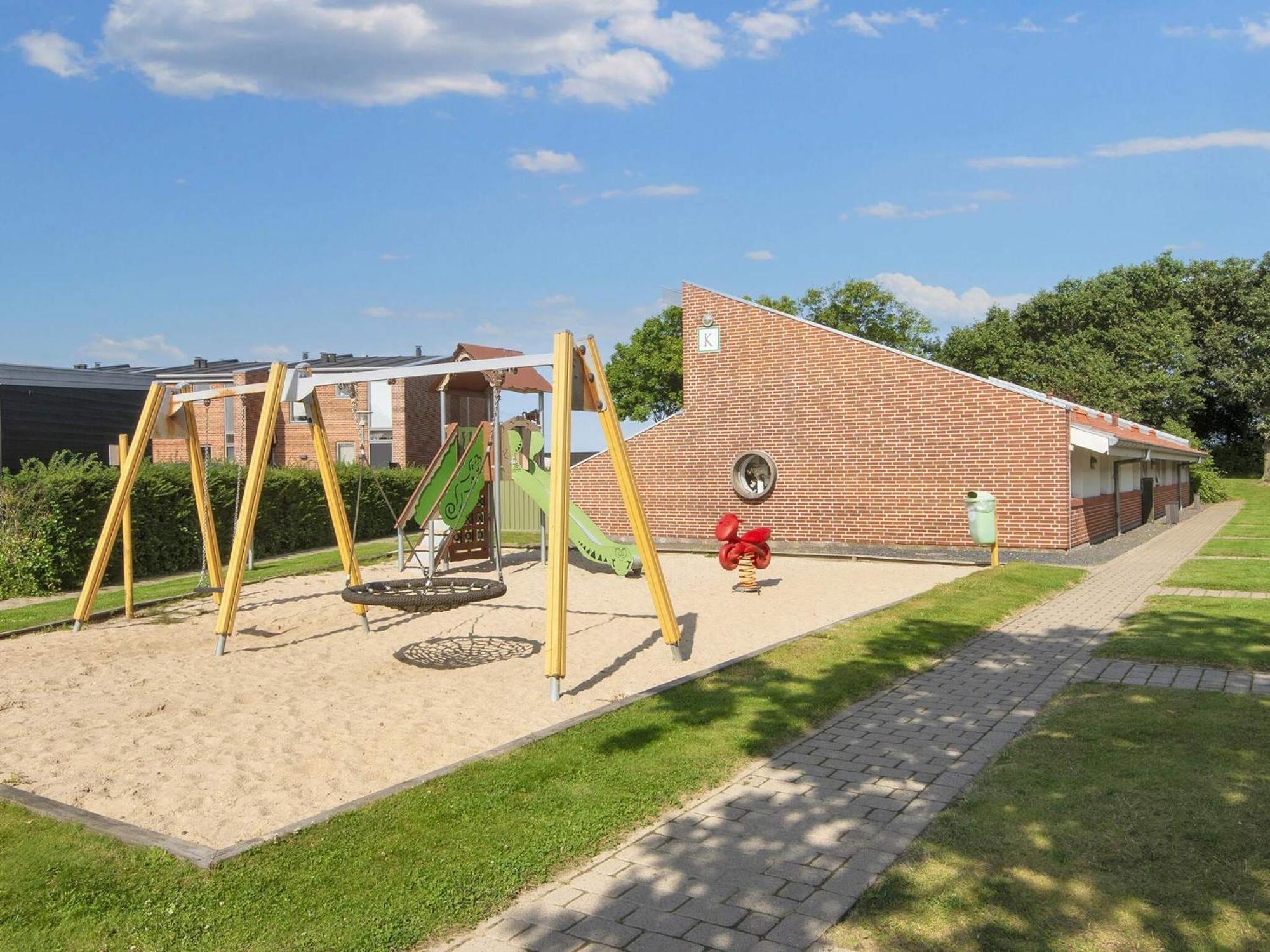 6 Person Holiday Home On A Holiday Park In Hemmet Exterior foto